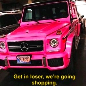 Meet your Posher, Crystal